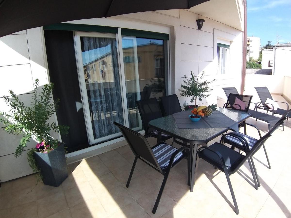 3 Bedroom Apartment With Terrace And Free Parking Split Kültér fotó